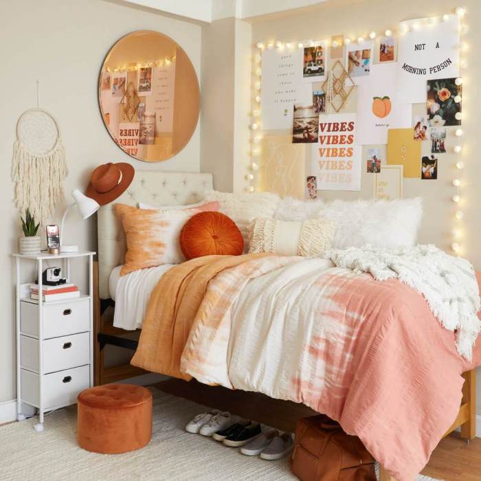 How to decorate a boho dorm room