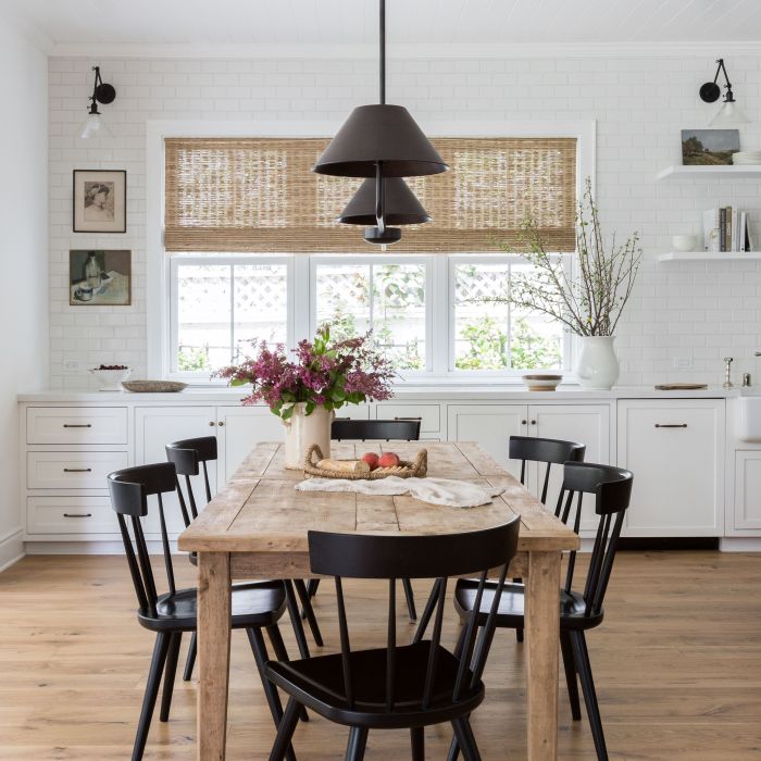 How to decorate large tray farmhouse dining room