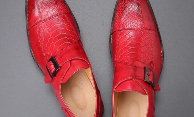 Red velvet dress shoes mens